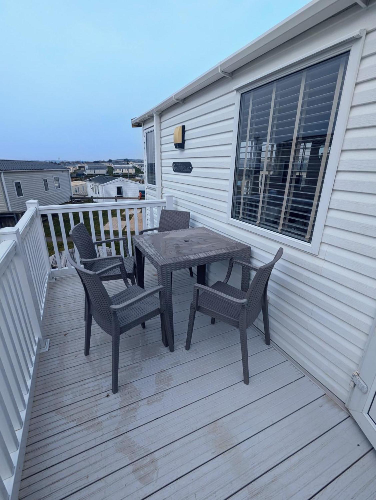 Beautifully Presented Dog Friendly Caravan On Very Popular Littlesea Holiday Haven Park Weymouth Wyke Regis Exteriér fotografie