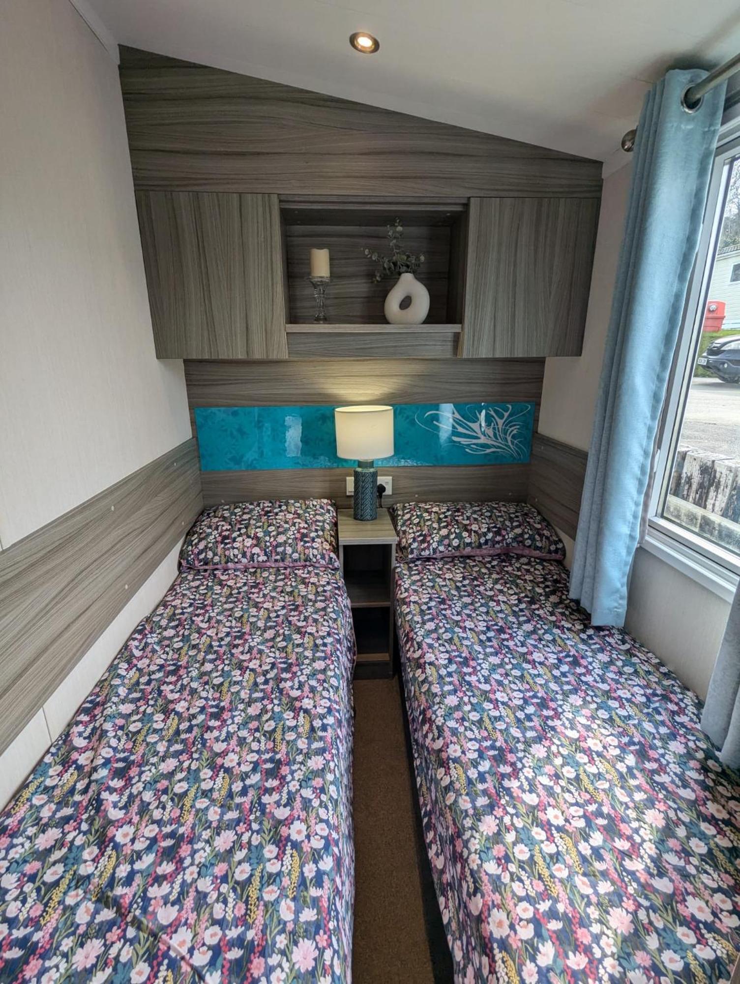 Beautifully Presented Dog Friendly Caravan On Very Popular Littlesea Holiday Haven Park Weymouth Wyke Regis Exteriér fotografie